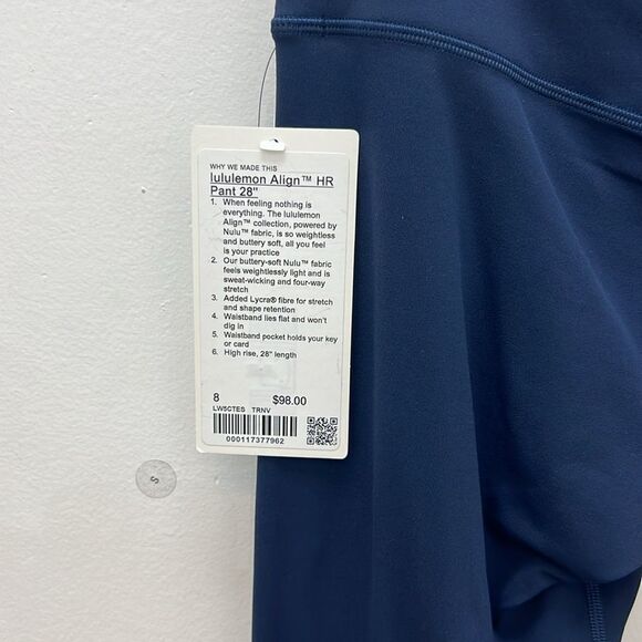 Lululemon legging - Picture 3 of 3